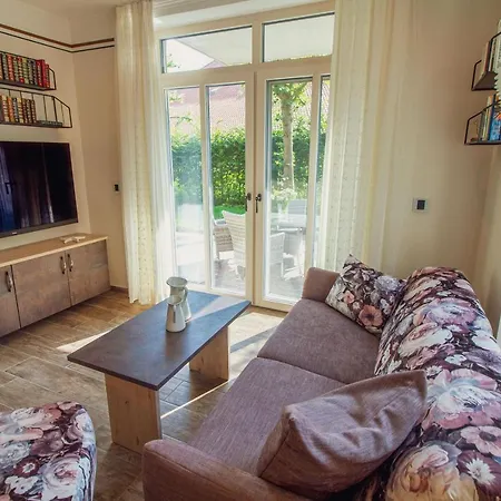 Up Besoeoek - Magnolie Mit Sauna Apartment Krummhoern